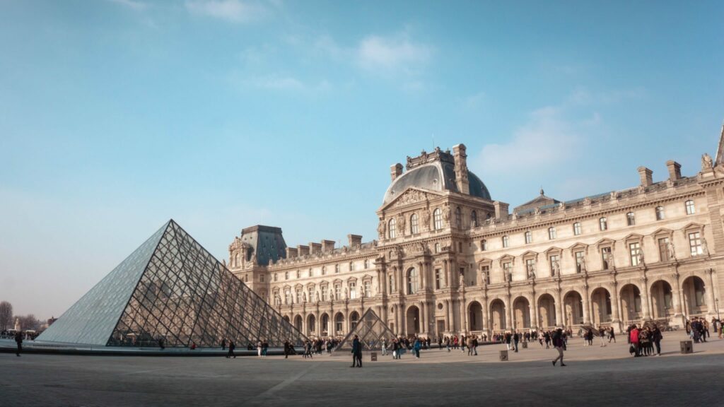 France, Paris, Louvre, Travel Blog, Kemp Travel, Travel Agent Whitby, Travel Agent Bowmanville, Travel Agent Oshawa, Travel Agency Oshawa