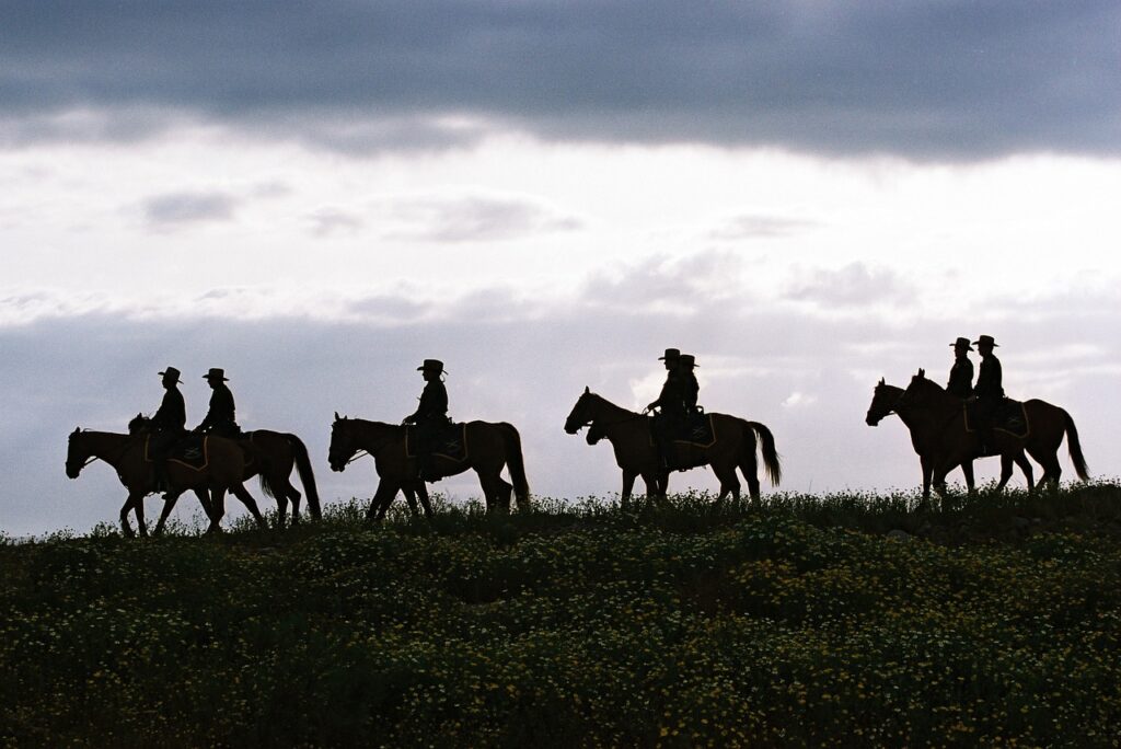 Group Horseback riding in Texas - North American Adventures