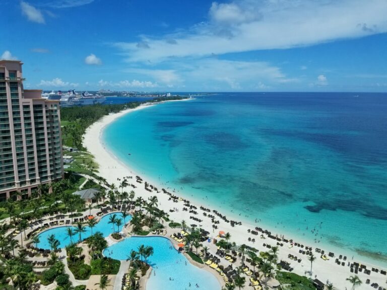 Read more about the article 10 Islands that Will Help You Escape the Winter Blahs