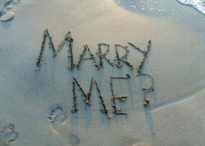 10 Ways to Pop the Question in the South Pacific