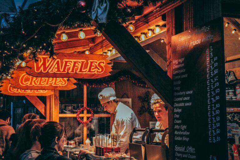 Read more about the article 7 Holiday Markets Perfect for the Family