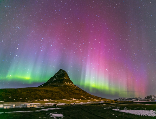 Northern Light, Aurora borealis at Kirkjufell in Iceland (2)