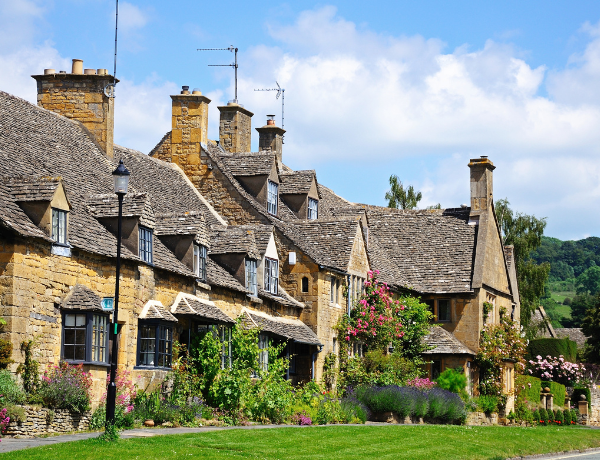 Cotswold cottages, Broadway