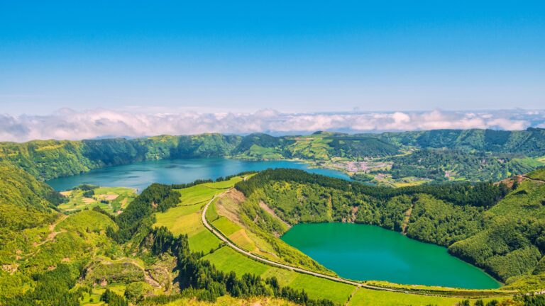 Read more about the article Ten Off-the-Beaten-Path Spring Getaways for 2025