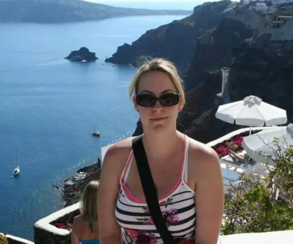 AMANDA MORRISON - HILL