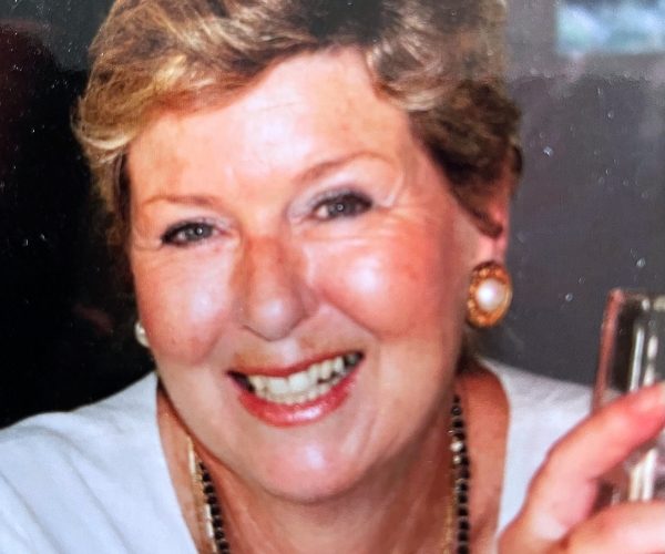 Our team - Profile image (600x500 px) - Susan Carr